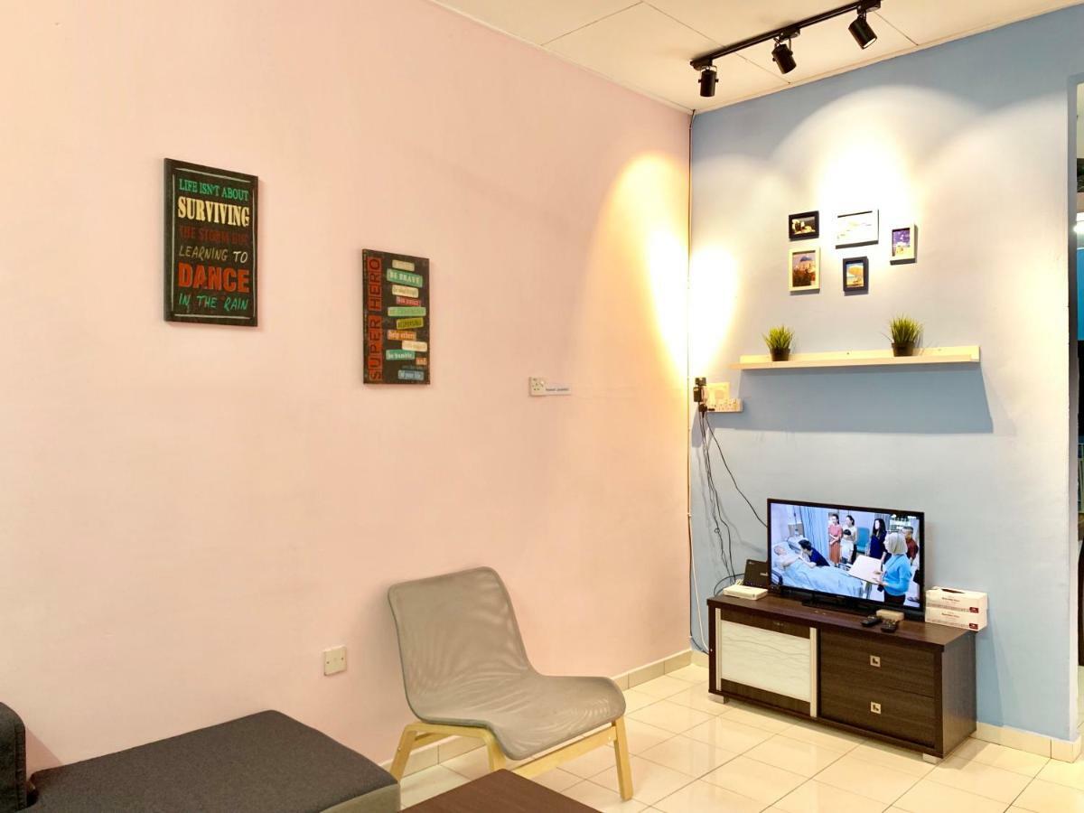 Sakura 2 Homestay Kampar Buitenkant foto